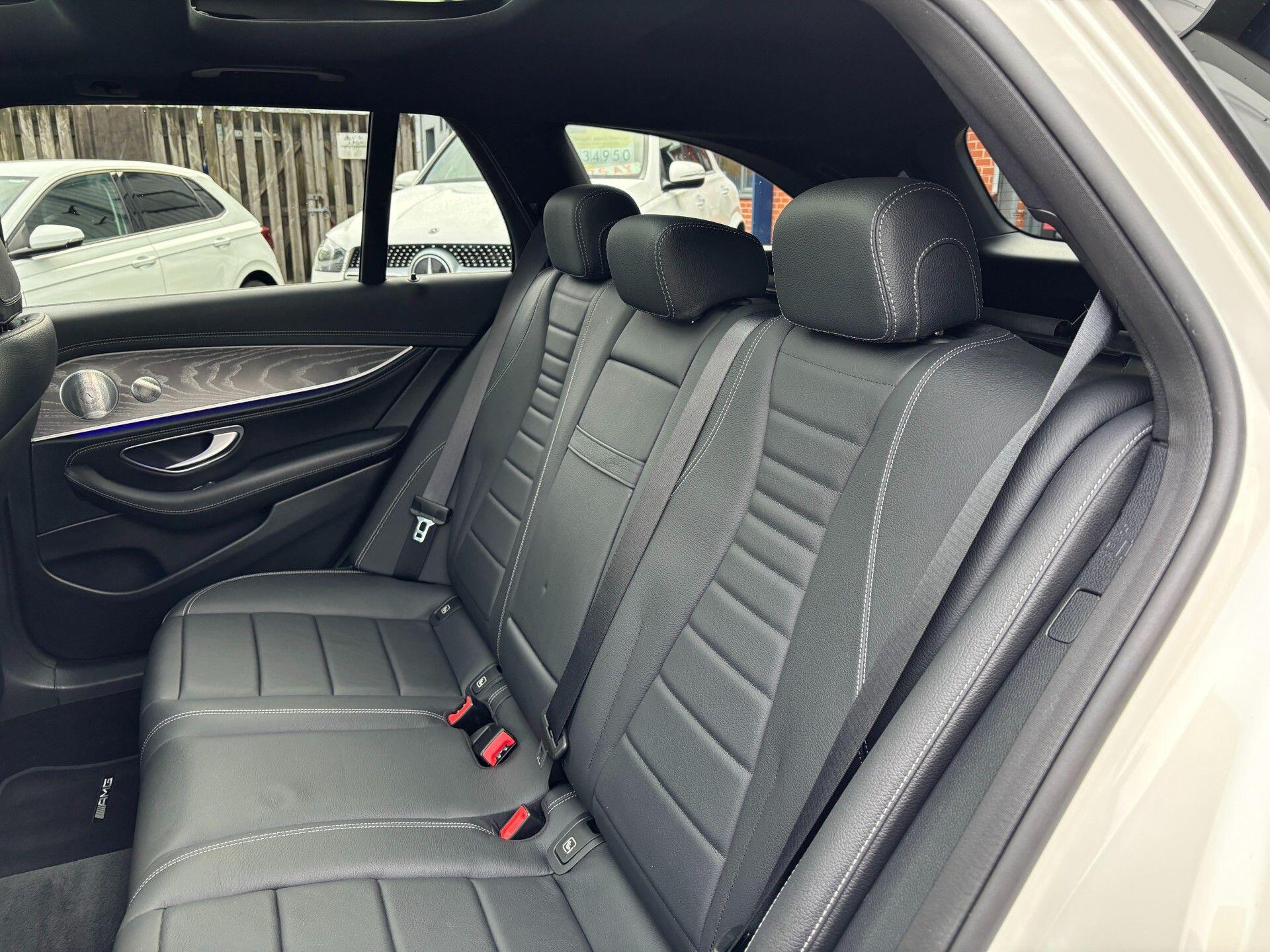 Mercedes-Benz E-Class view 26