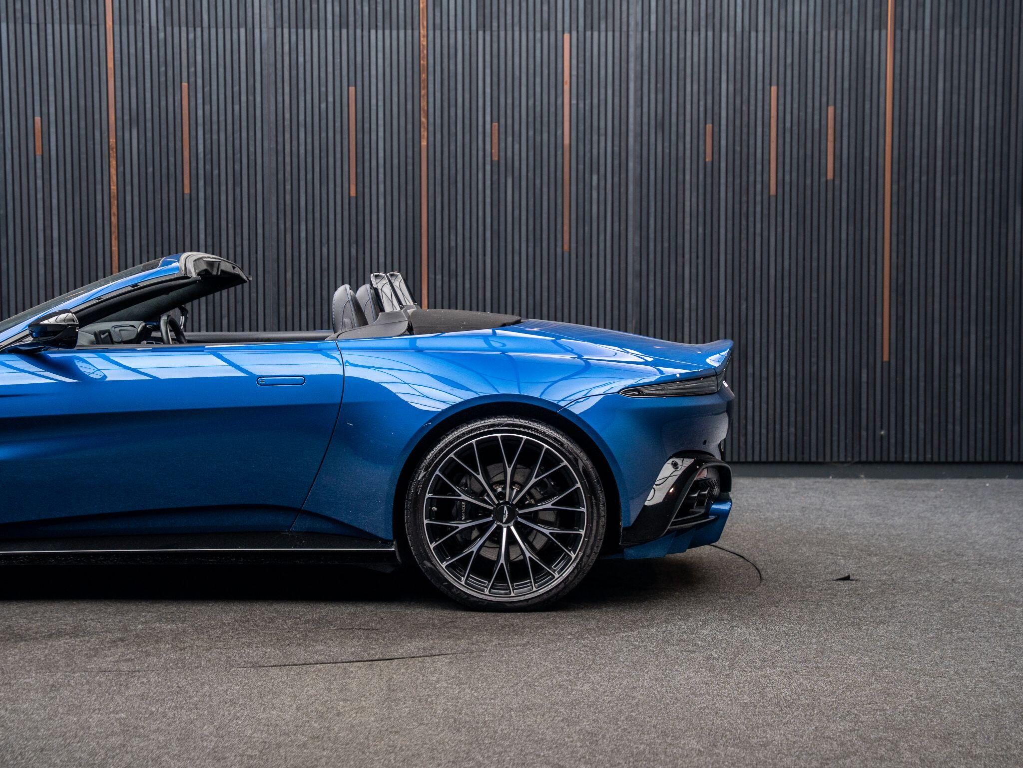 Aston Martin Vantage view 19