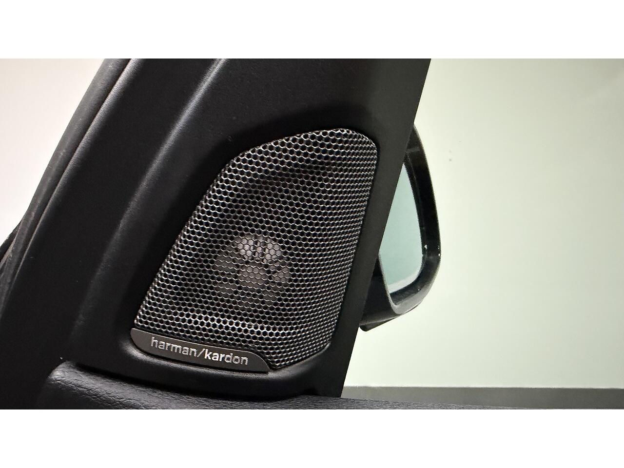 BMW X5 view 20