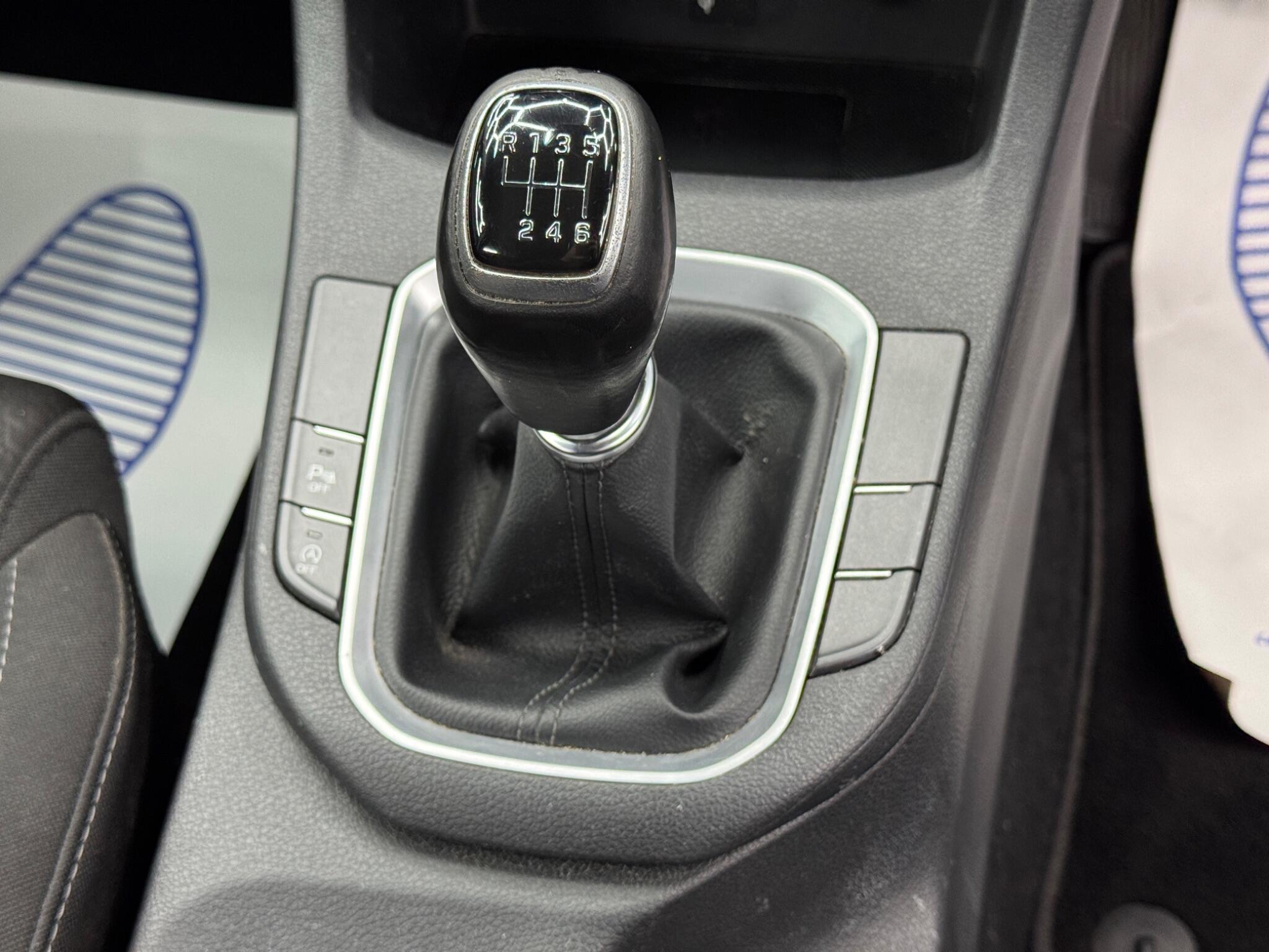 Hyundai i30 view 22