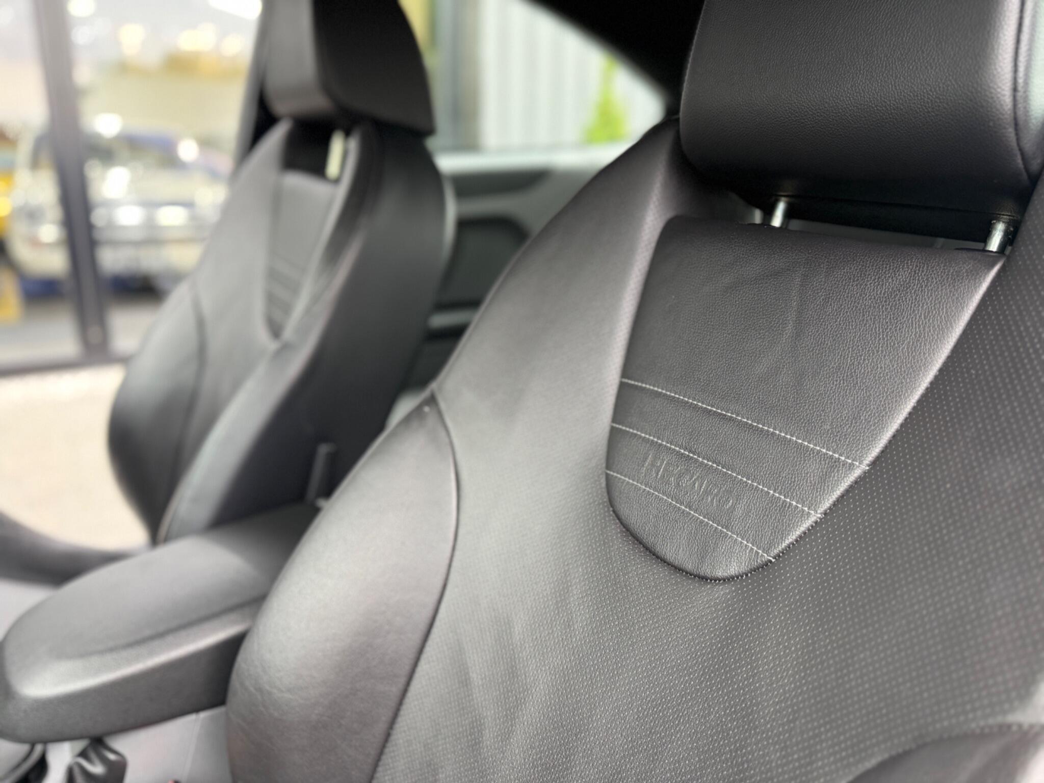 Ford Focus view 17
