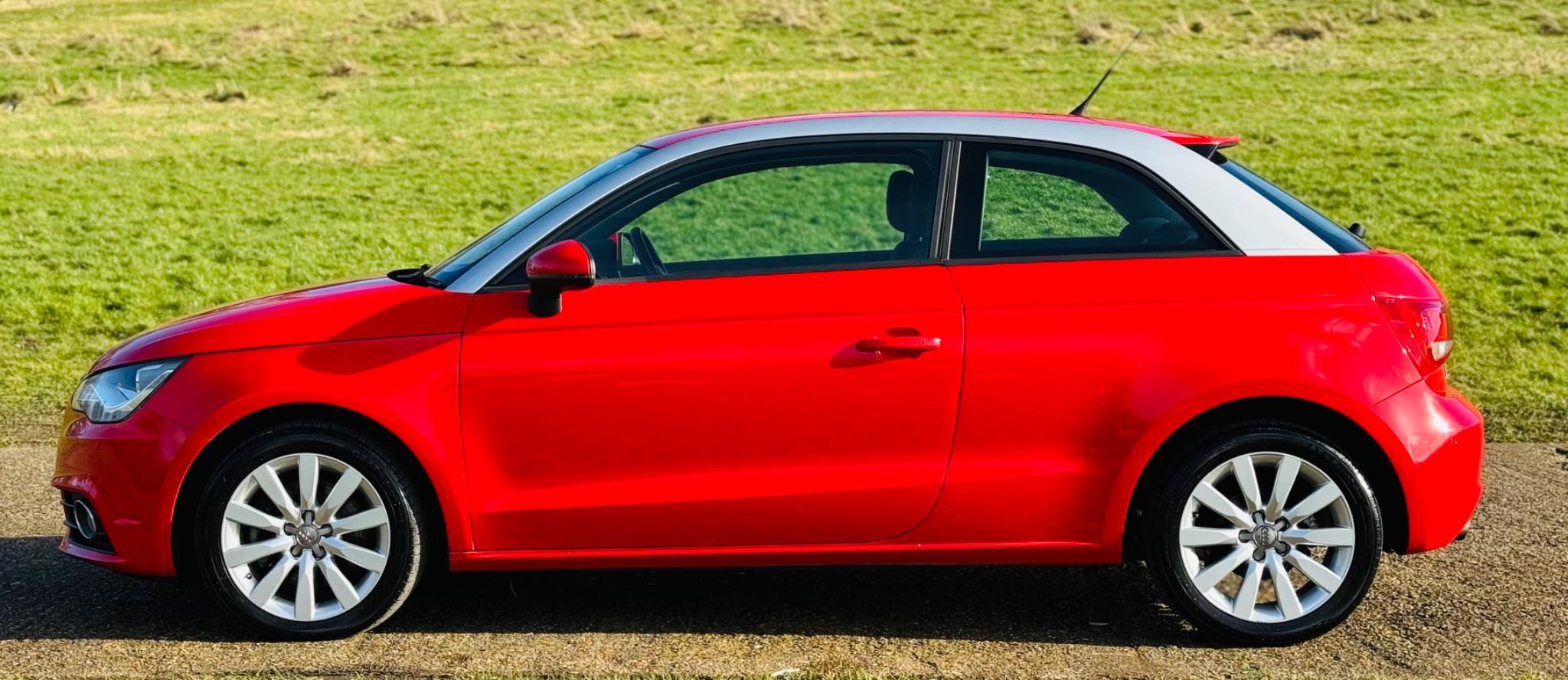 2012 Audi A1 image 8