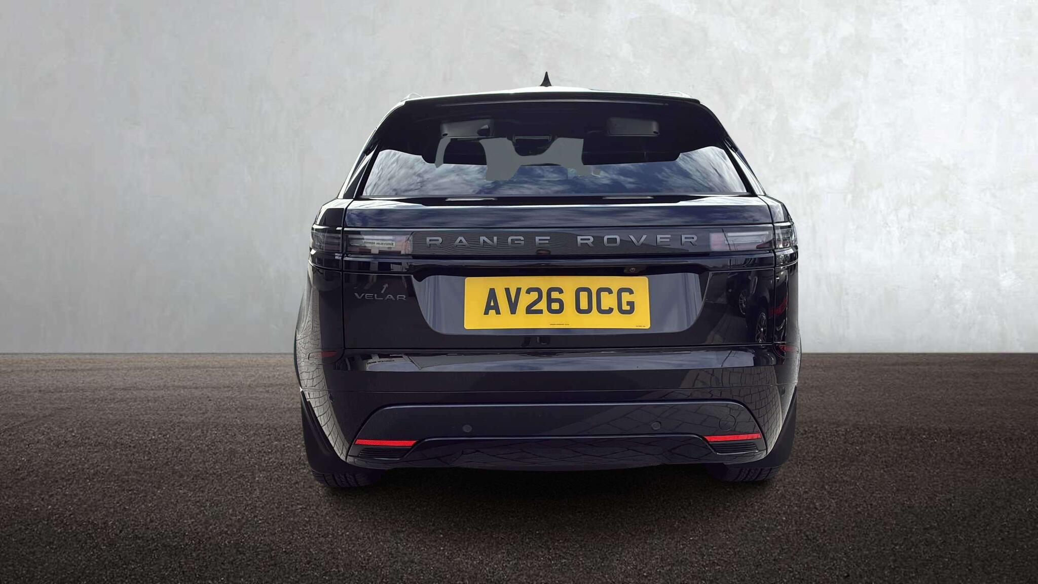 Land Rover Range Rover Velar view 6