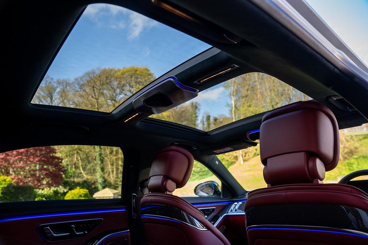 Mercedes-Benz S-Class view 67