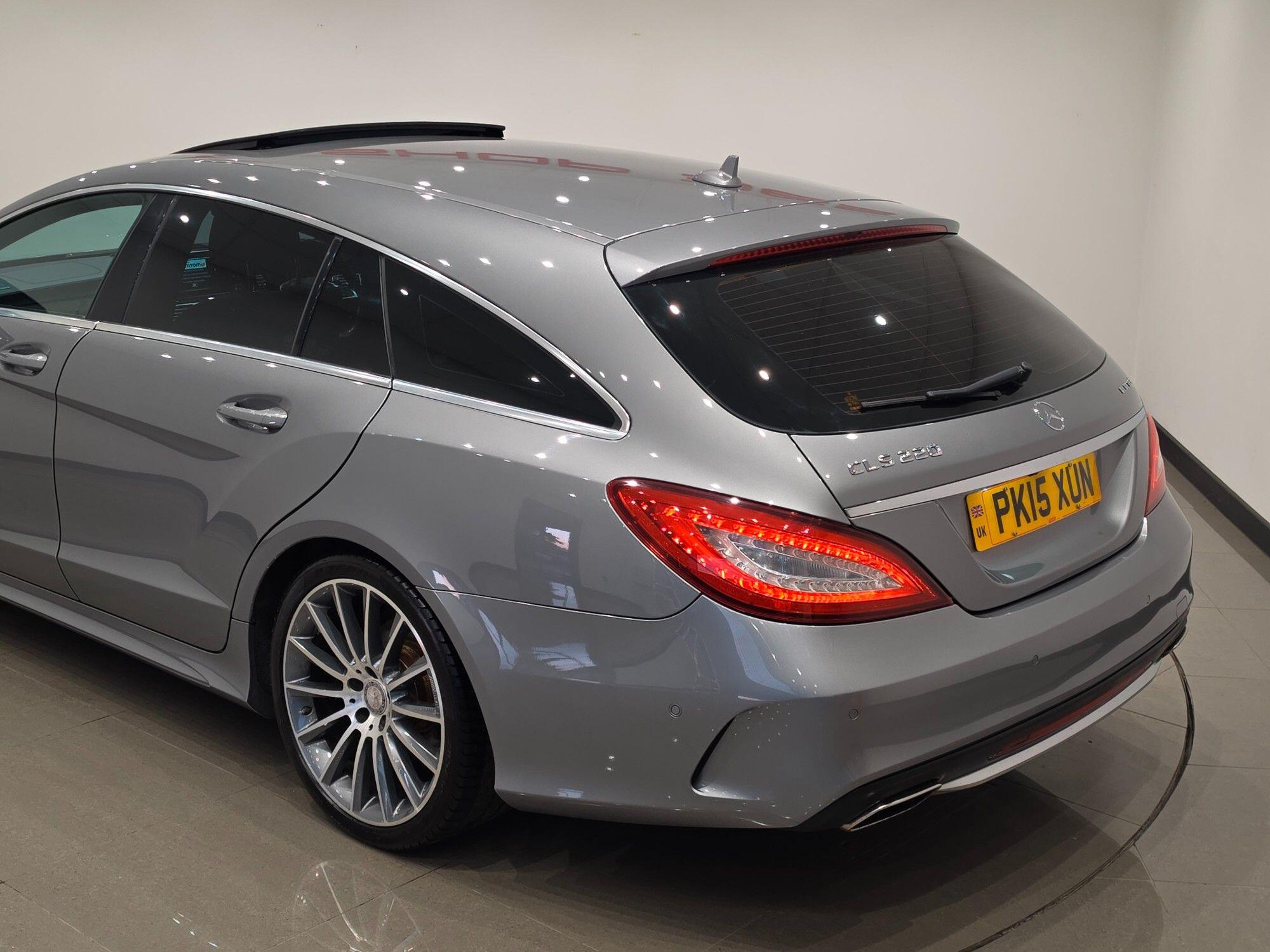 Mercedes-Benz CLS view 77