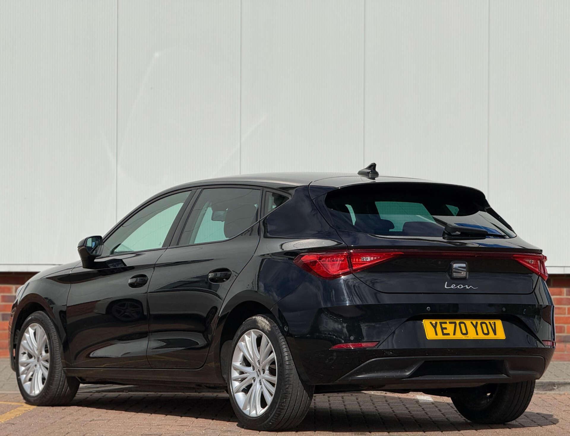 Seat Leon Leon view 4