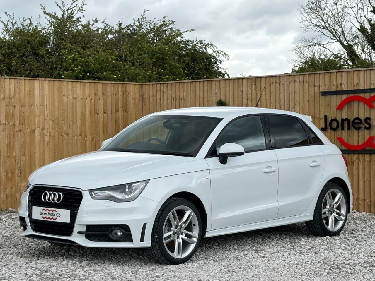 Audi A1 view 4