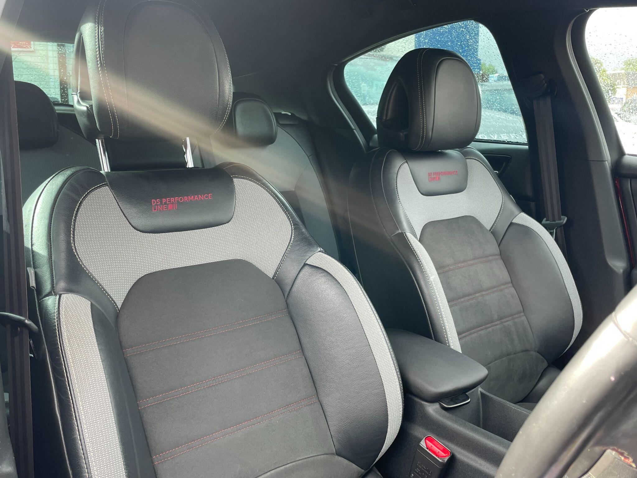DS Automobiles DS 4 view 20