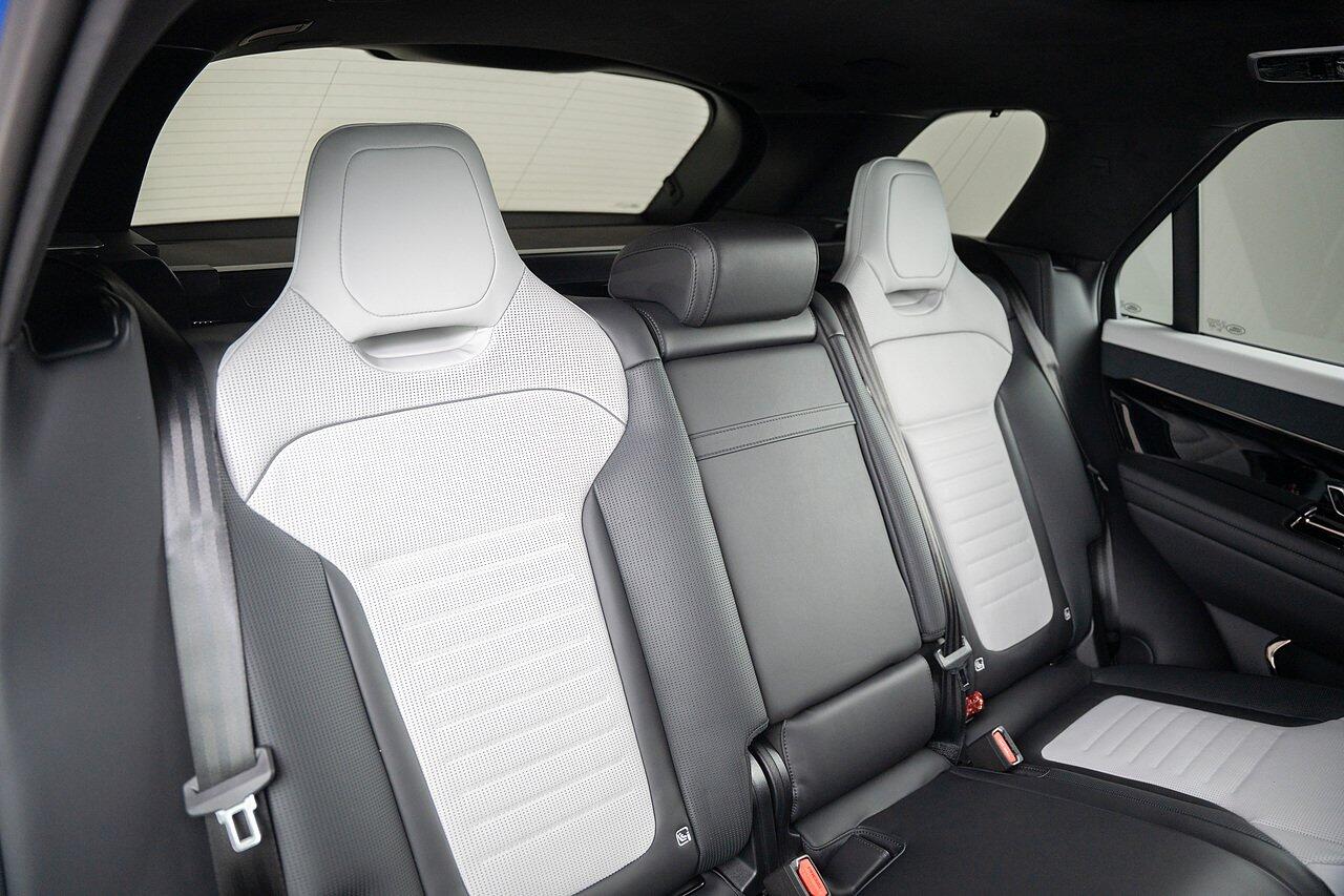 Land Rover Range Rover Sport view 15