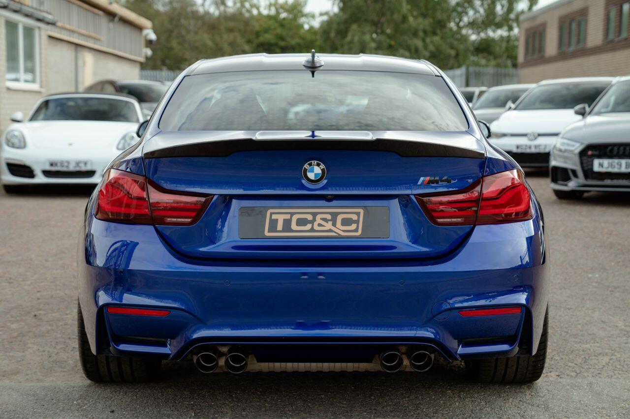 BMW M4 view 14