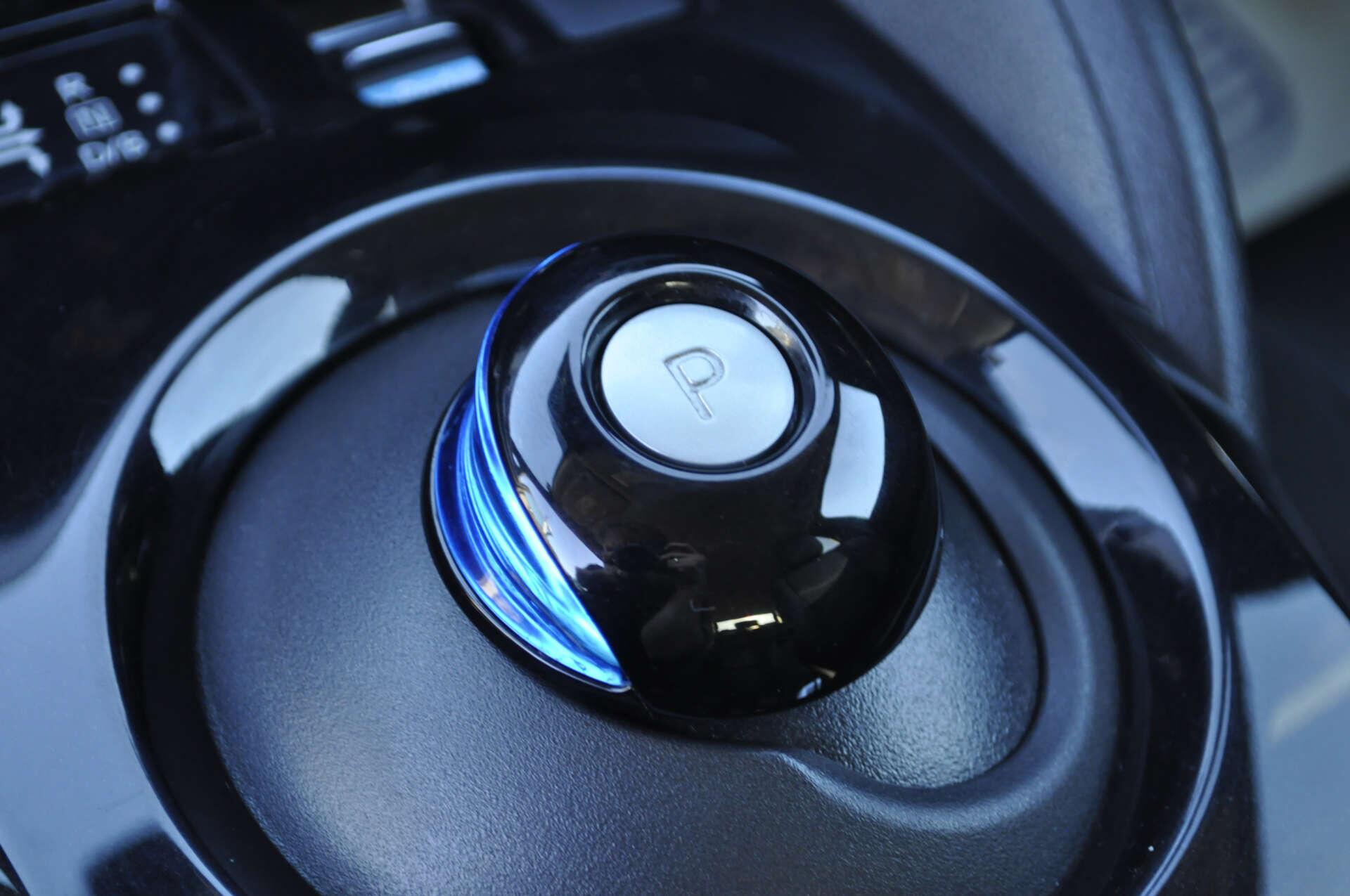 Nissan Leaf view 17