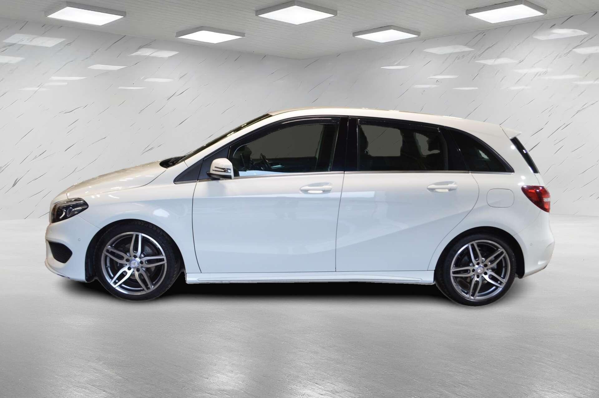 Mercedes-Benz B-Class view 5