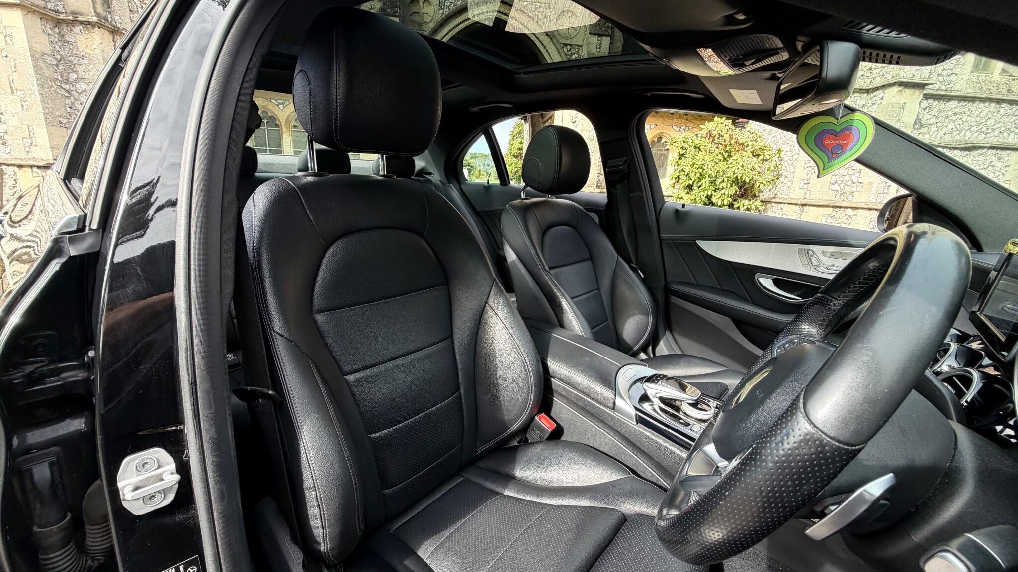 Mercedes-Benz C-Class view 30