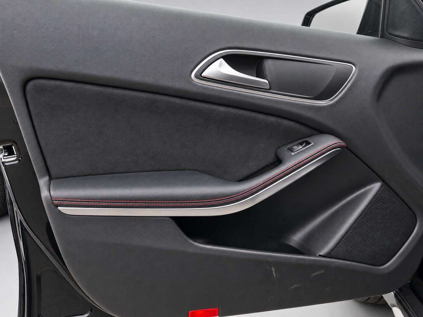 Mercedes-Benz Gla view 34