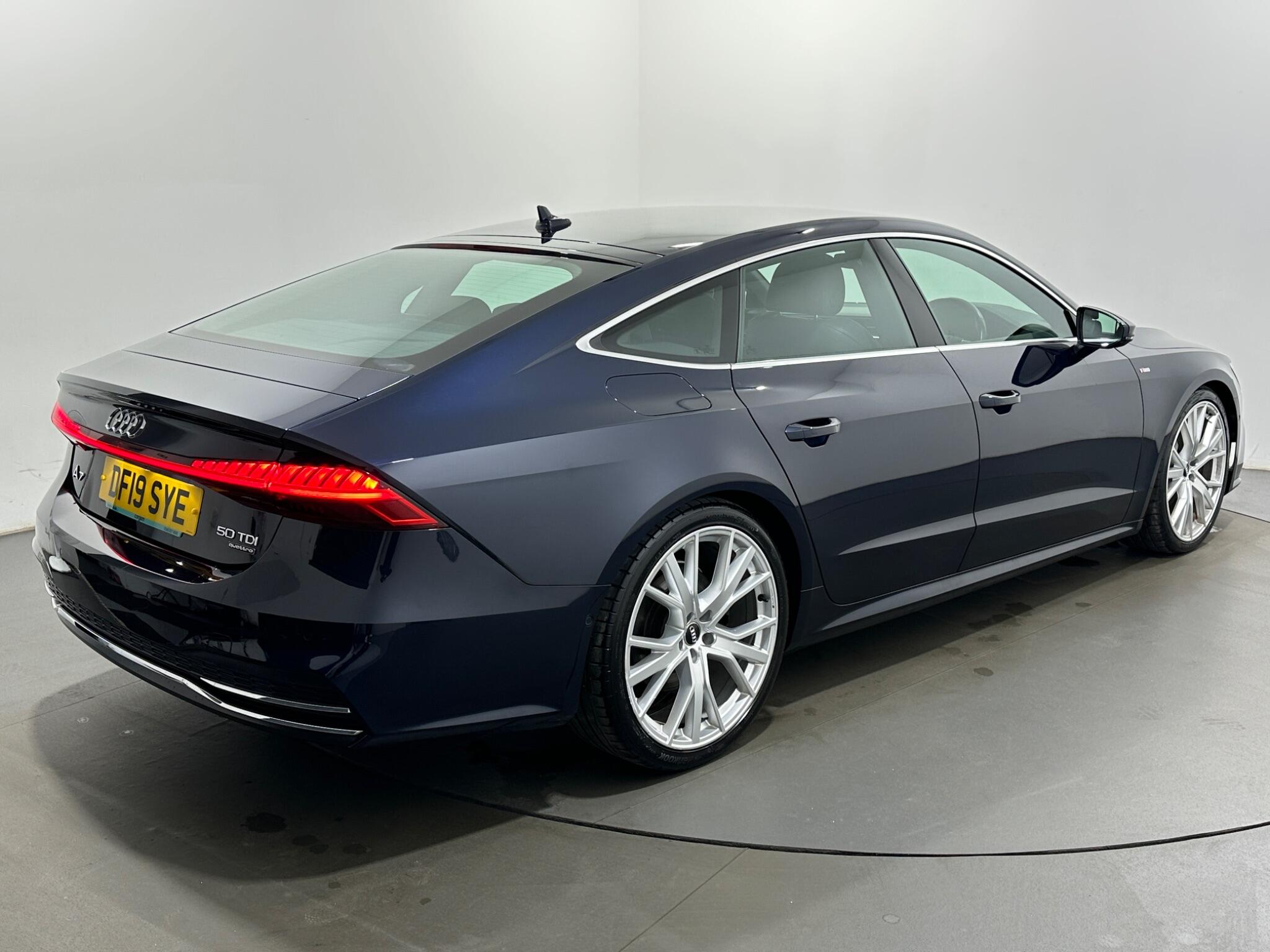 Audi A7 view 52