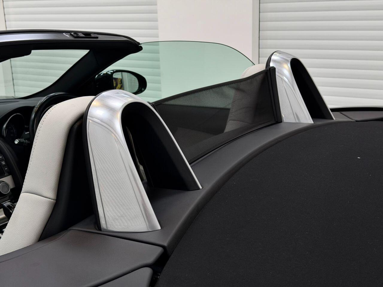 Jaguar F-Type view 38