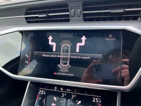 Audi RS6 Avant view 53