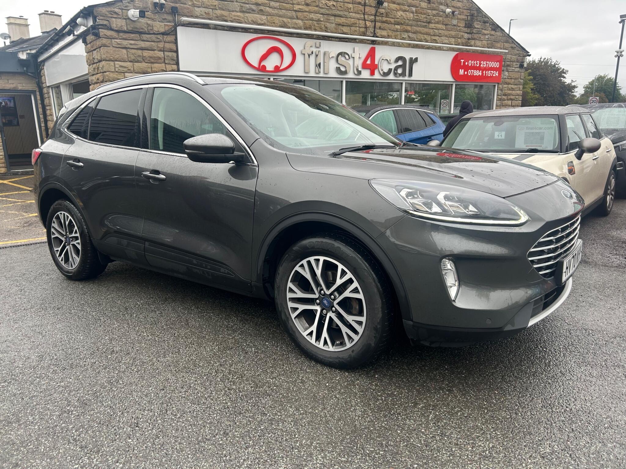 Ford Kuga main image