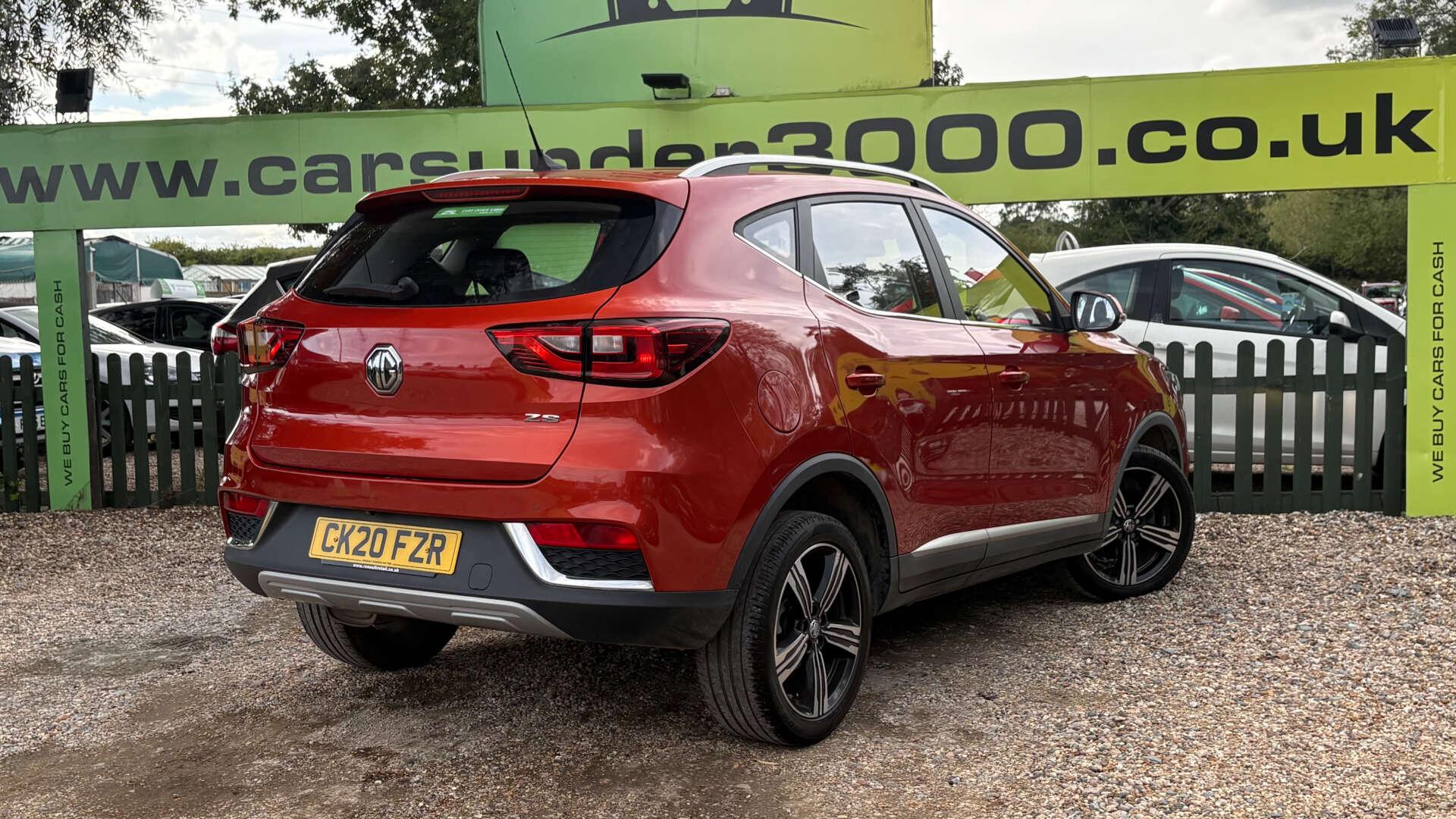 MG ZS view 4