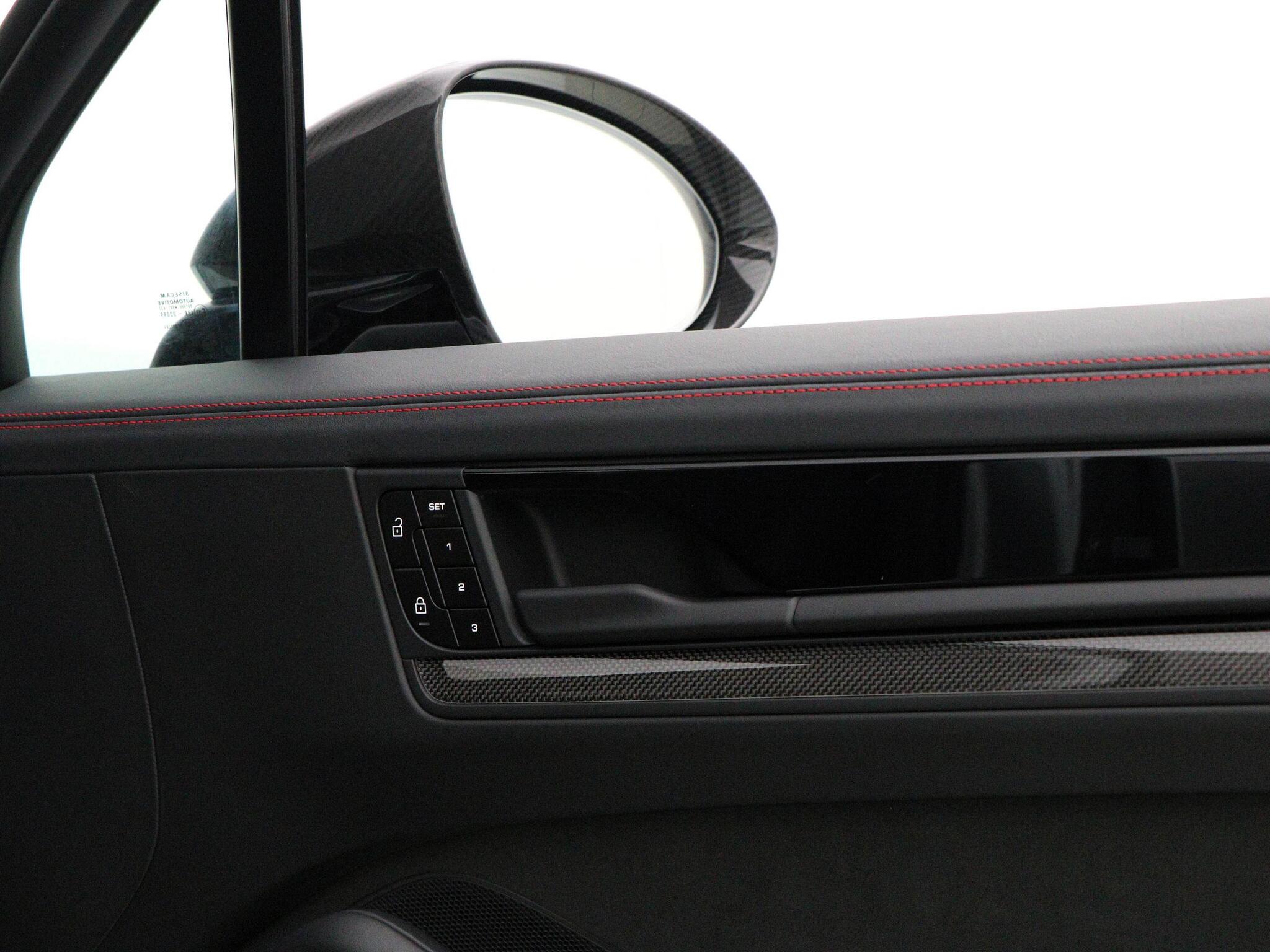 Porsche Cayenne view 28