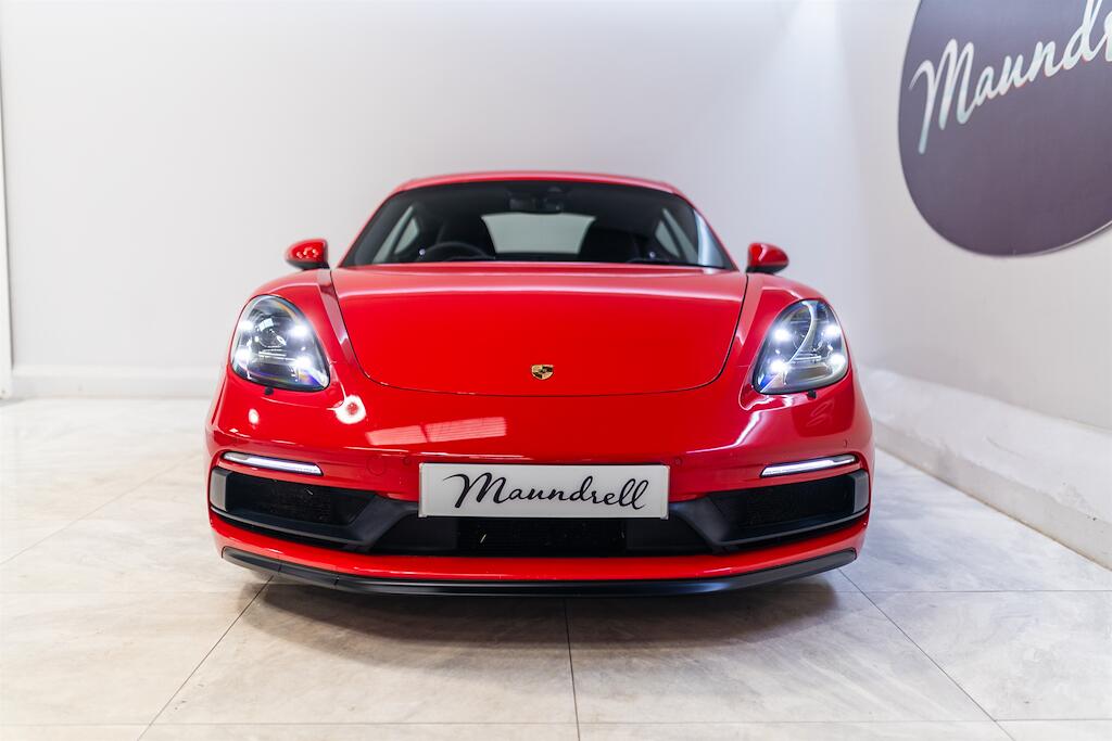 Porsche Cayman view 5