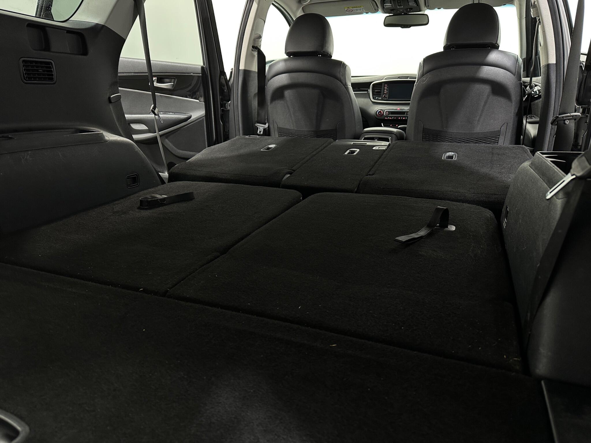 Kia Sorento view 47