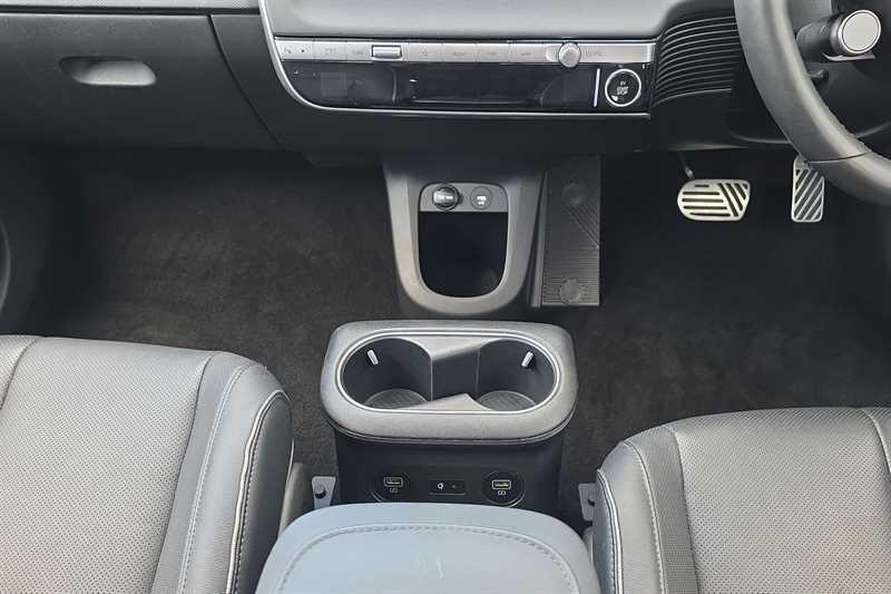 Hyundai Ioniq 5 view 14