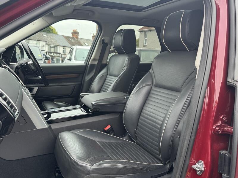 Land Rover Discovery view 28