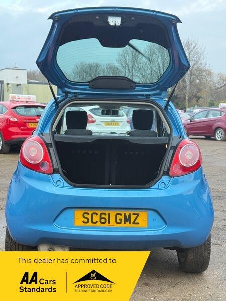 2012 Ford Ka image 28