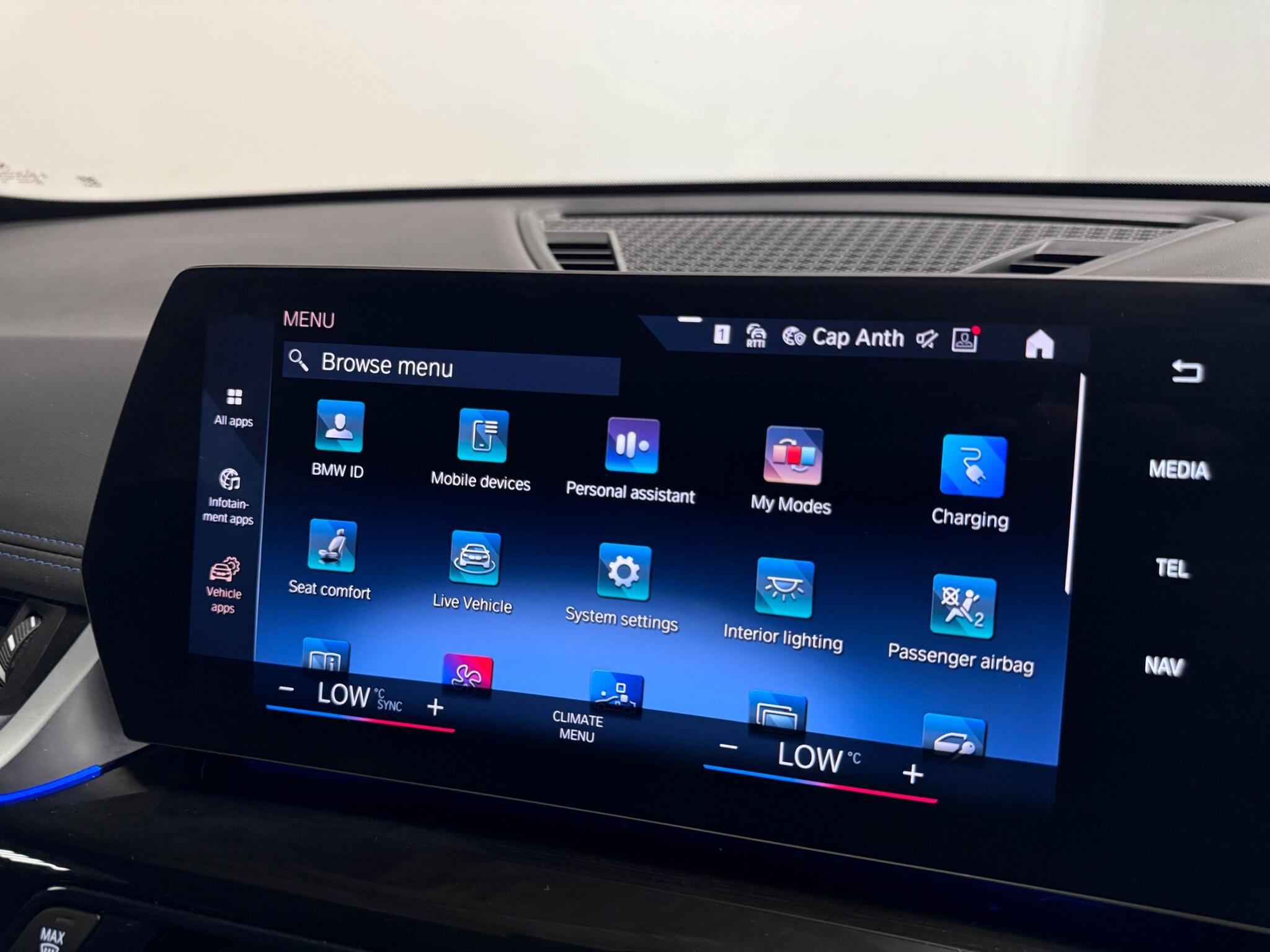 BMW Ix1 view 42