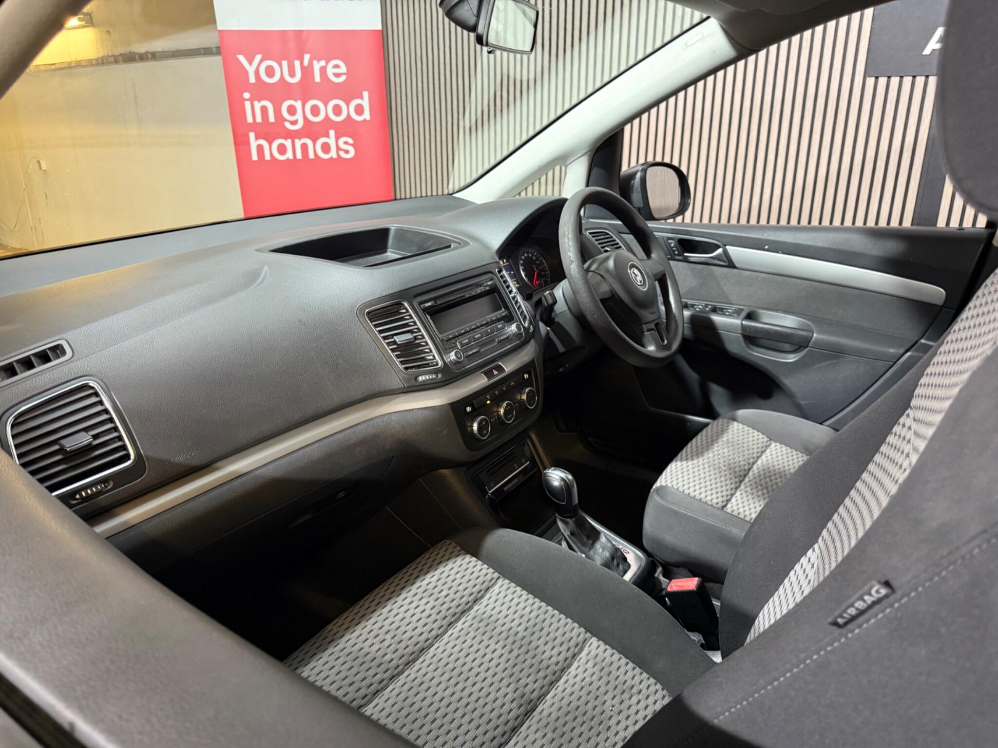 2013 Volkswagen Sharan 2.0 TDI BlueMotion Tech S DSG Euro 5 (s/s) 5dr • 139,000 miles image 28