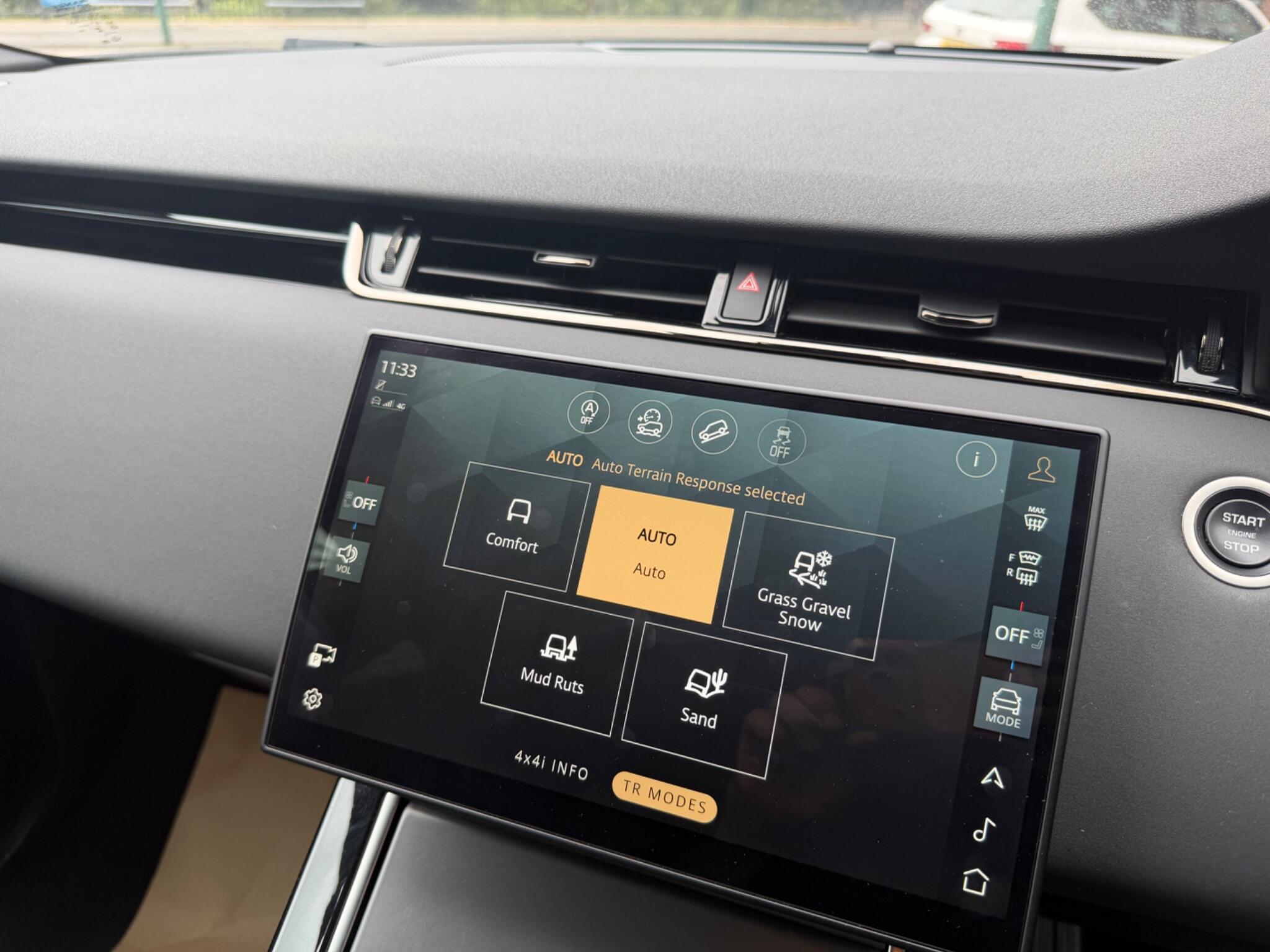 Land Rover Range Rover Evoque view 63