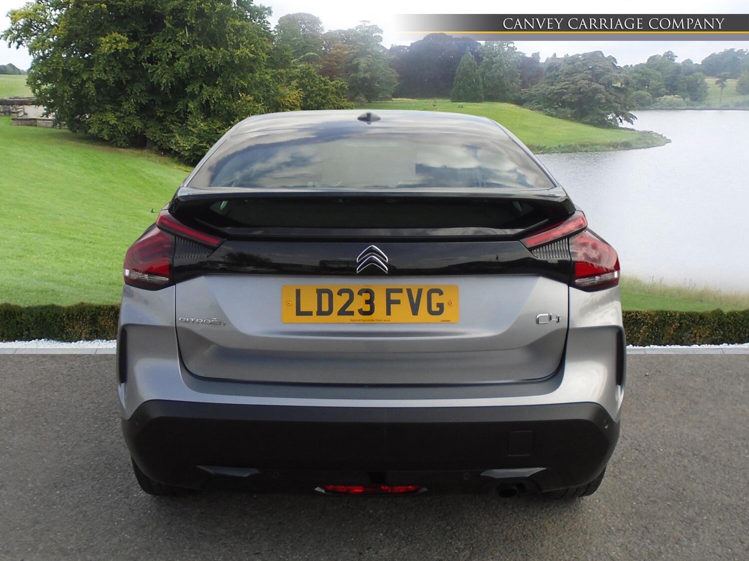 Citroen C4 view 7