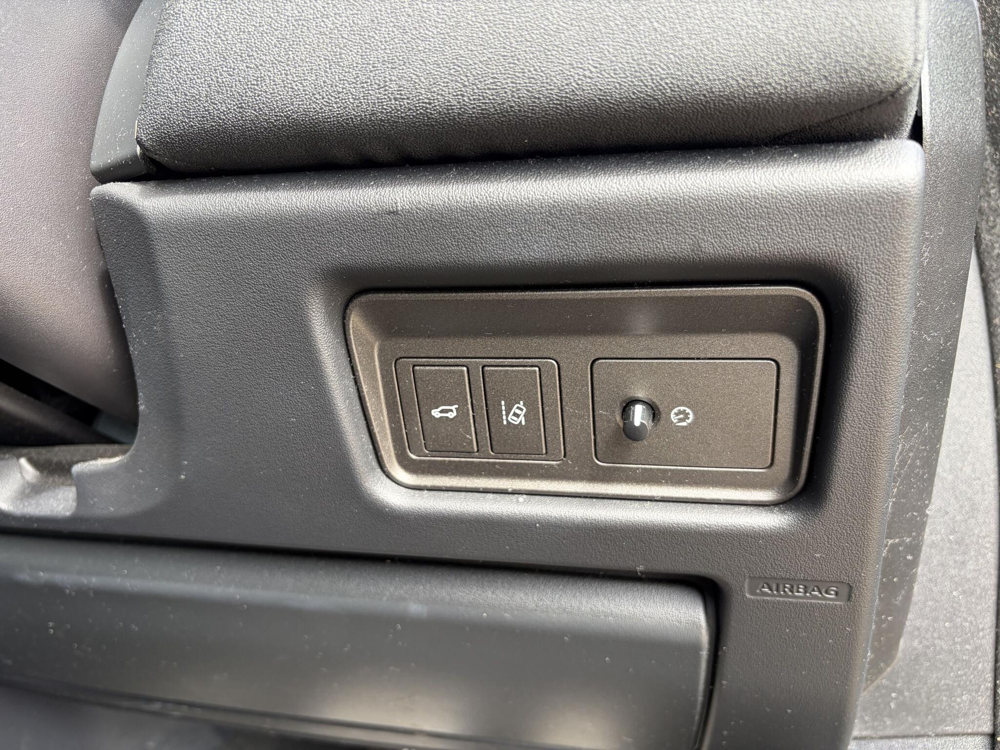 Land Rover Range Rover Evoque view 17
