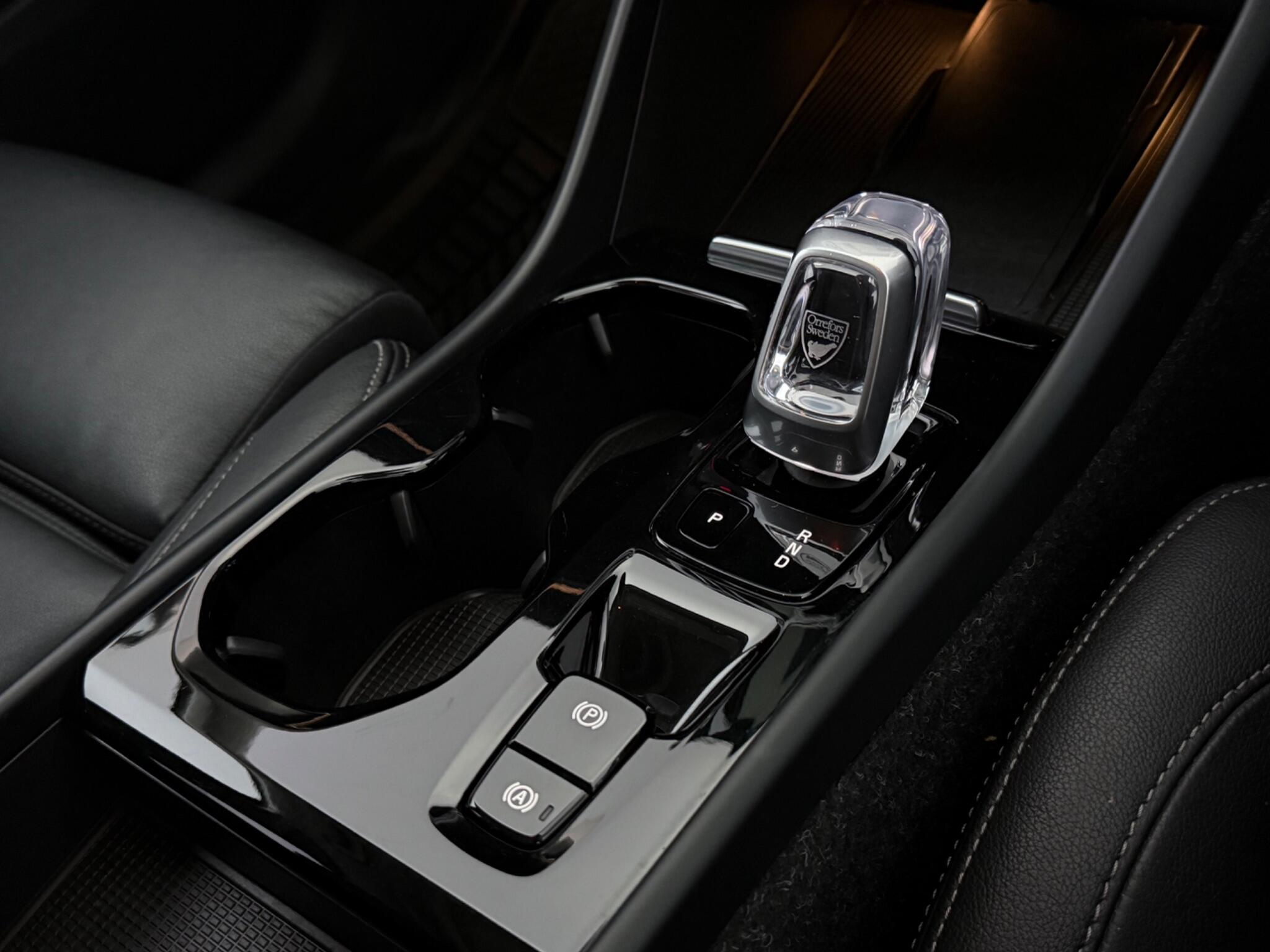 Volvo XC40 view 18