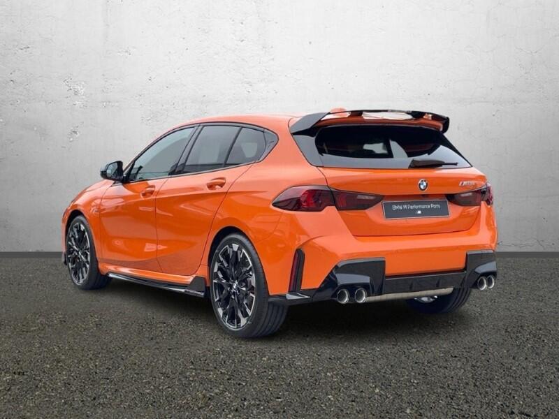 BMW 1 Series view 2