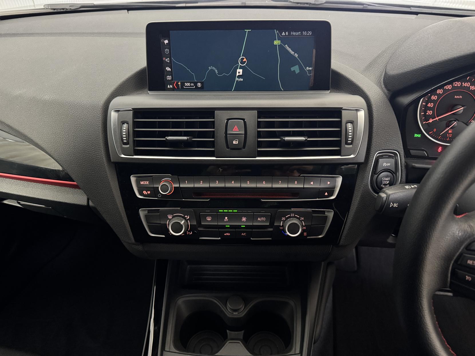 BMW 1 Series view 55
