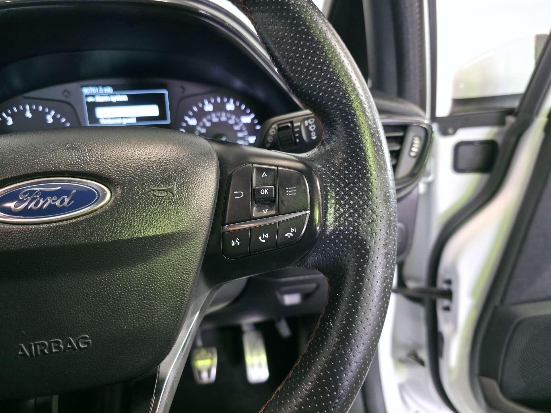 Ford Fiesta view 27
