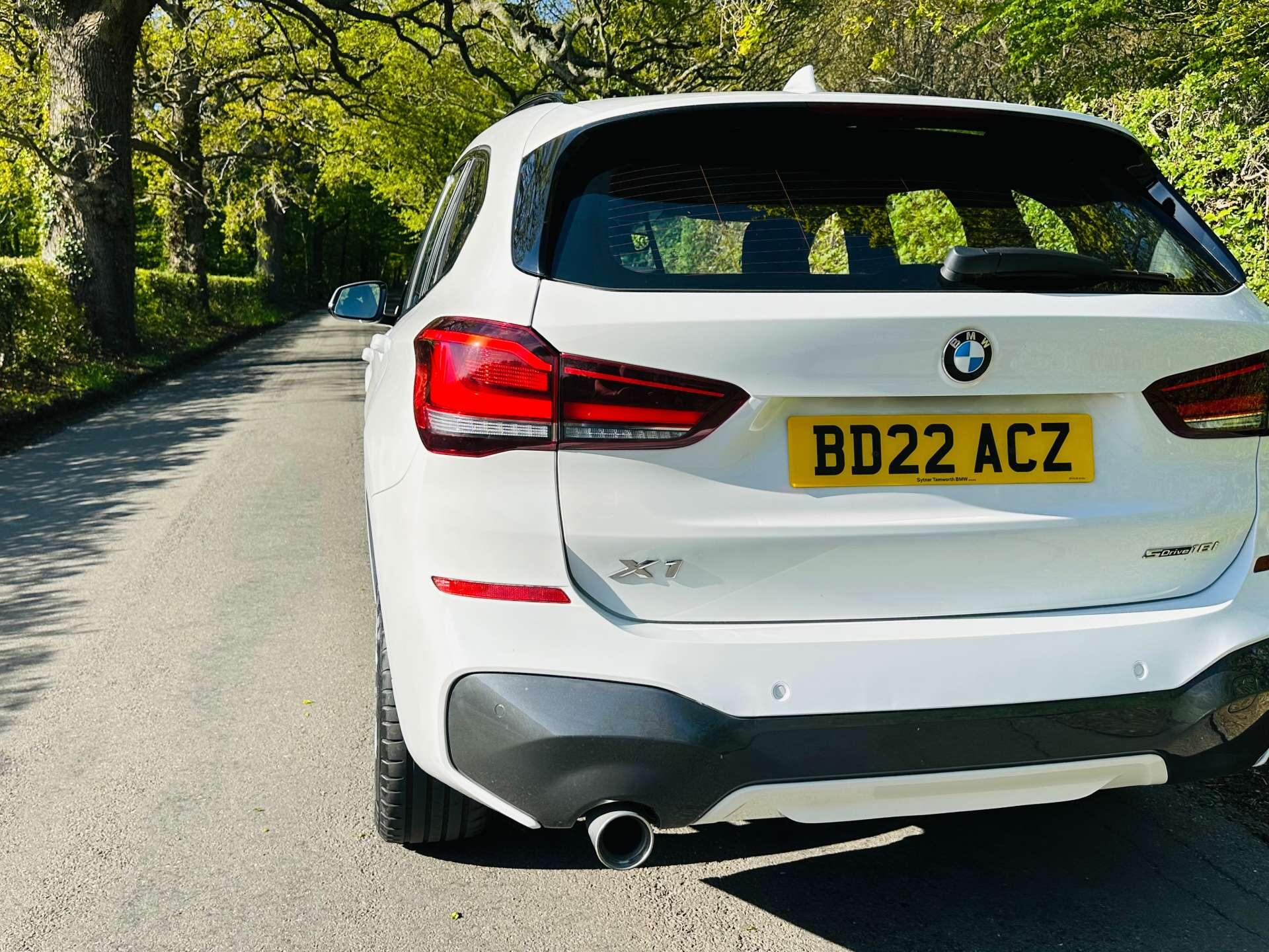 BMW X1 view 35