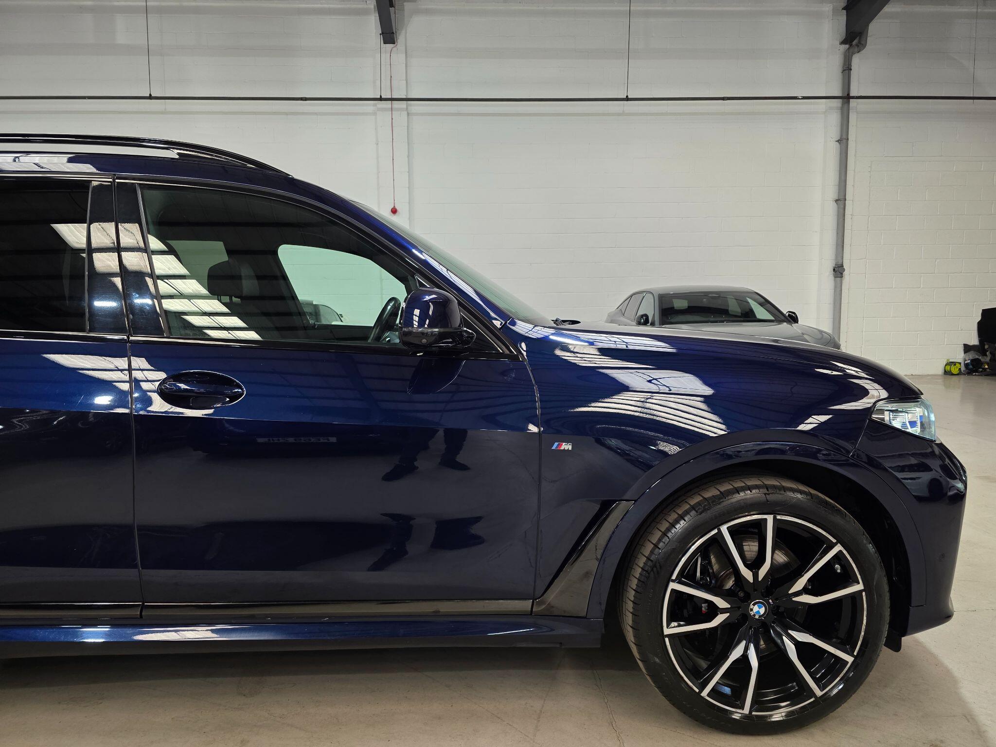 BMW X7 view 73