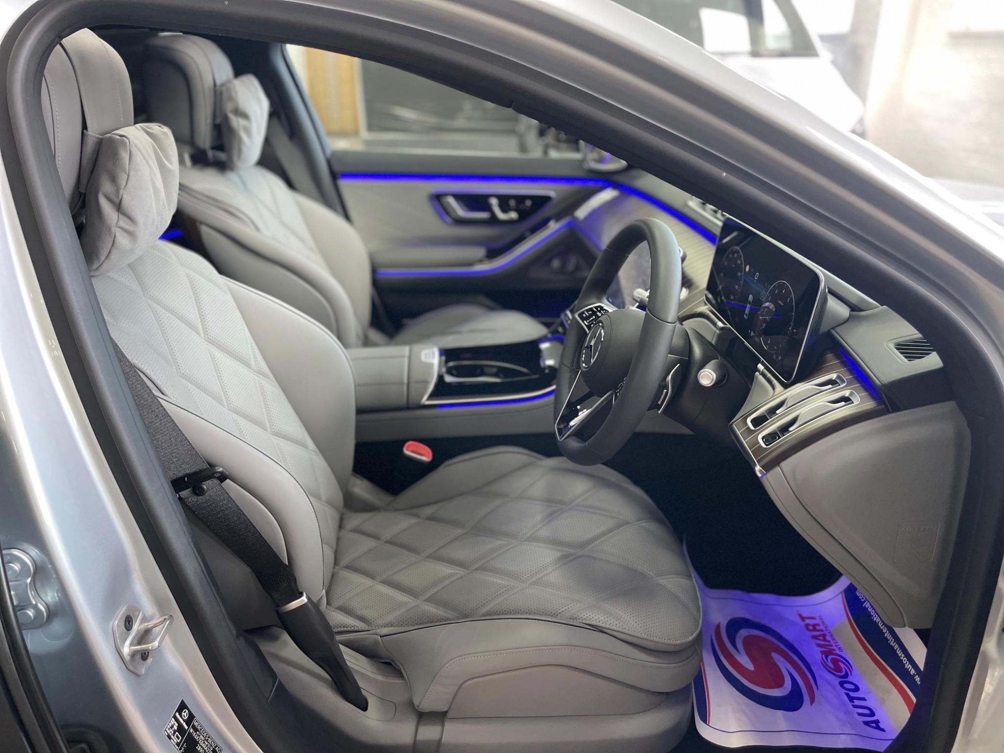 Mercedes-Benz S-Class view 7