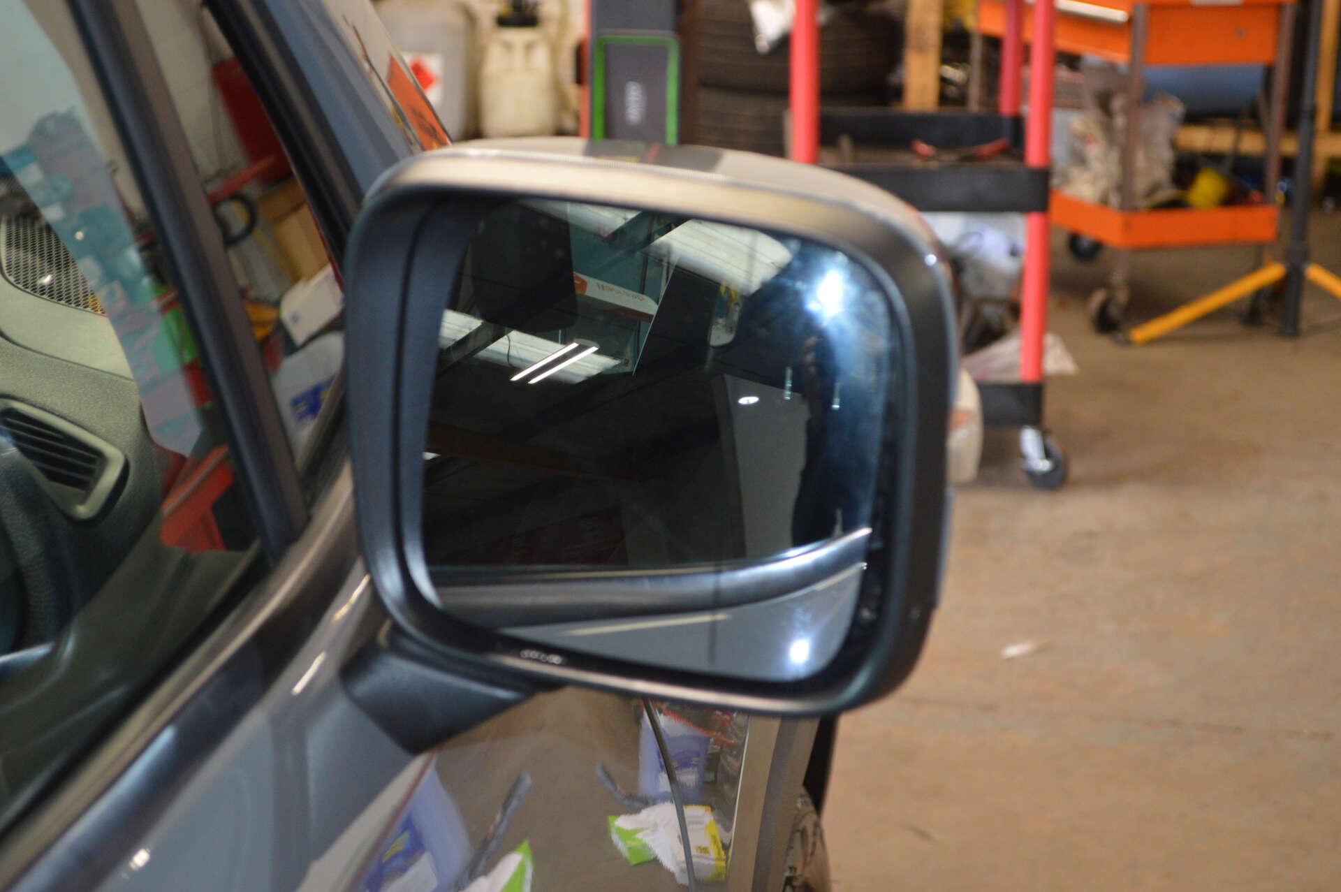 Jeep Renegade view 48