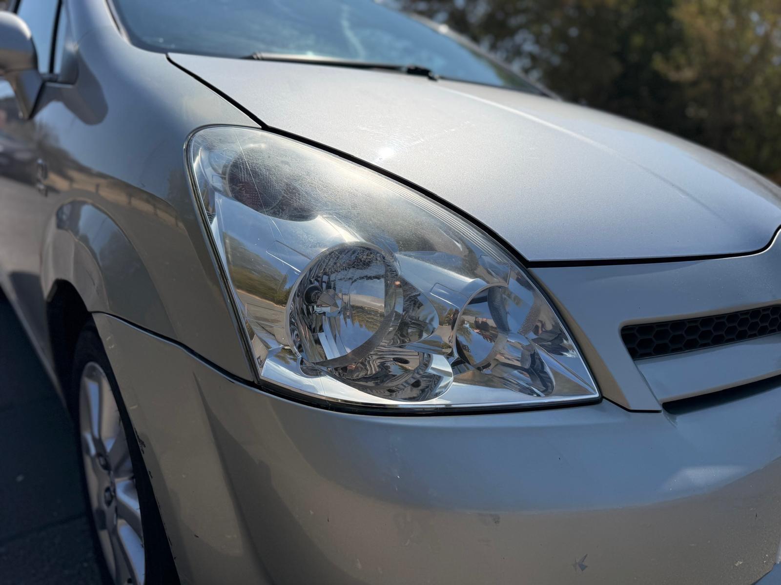 Toyota Corolla Verso view 53