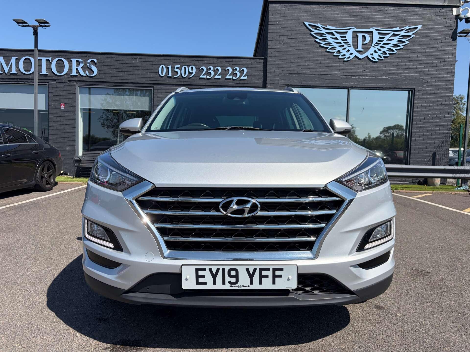 Hyundai Tucson view 3