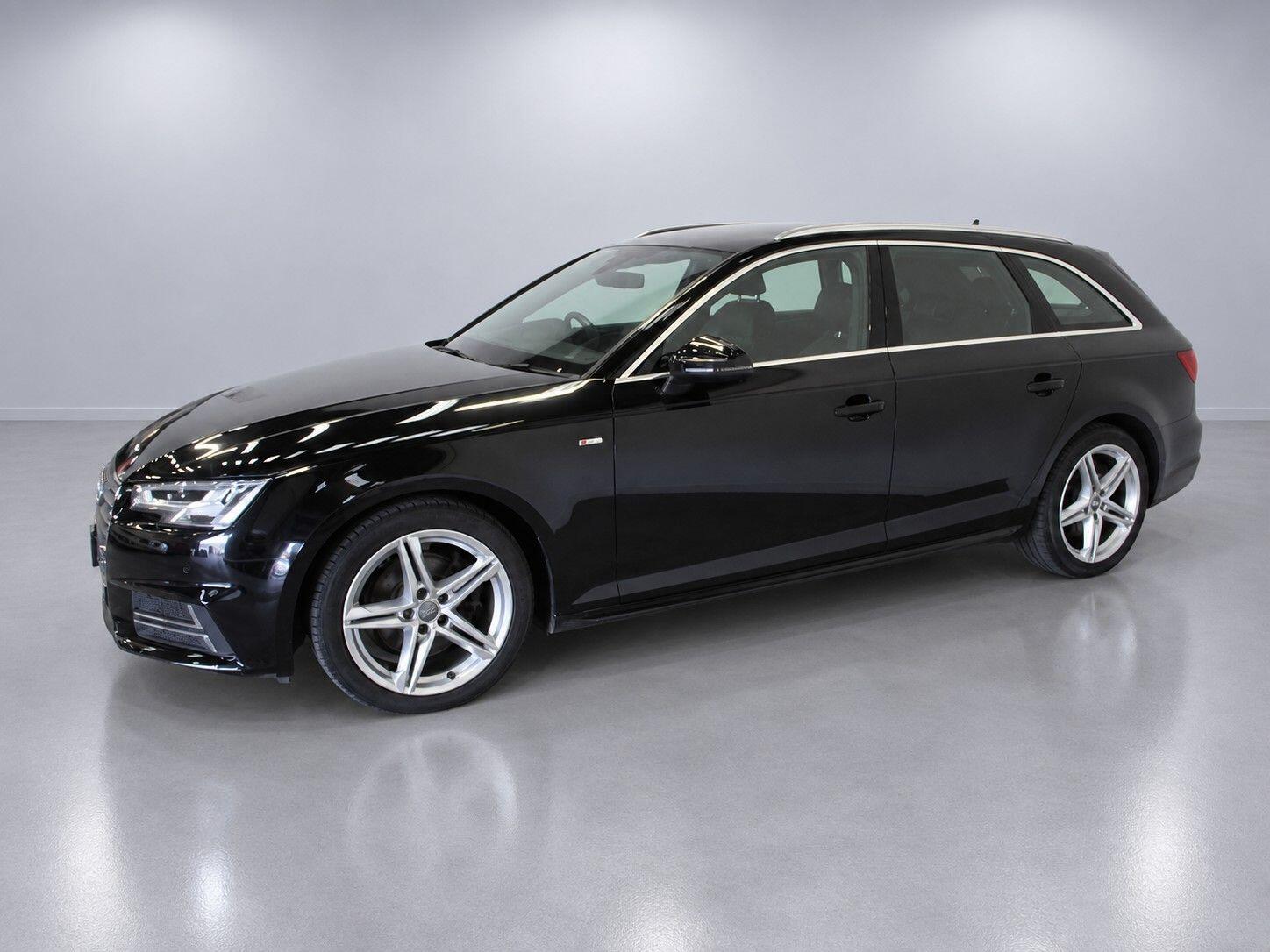 Audi A4 view 5