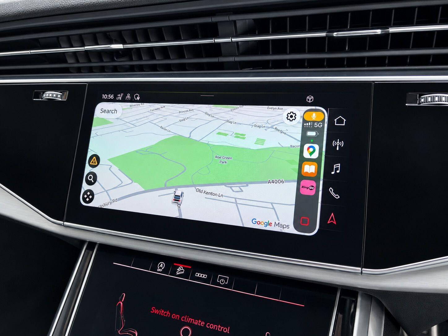 Audi Q7 view 23