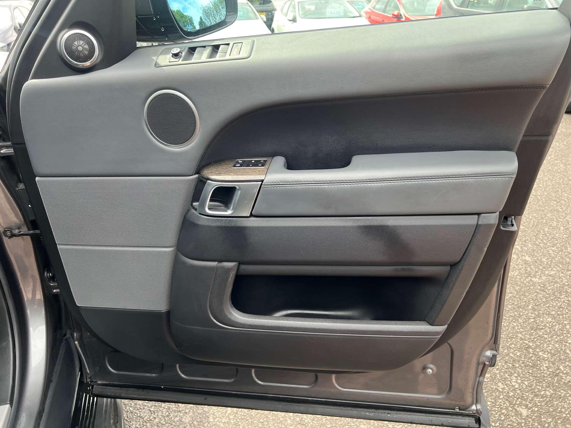 Land Rover Range Rover Sport view 55