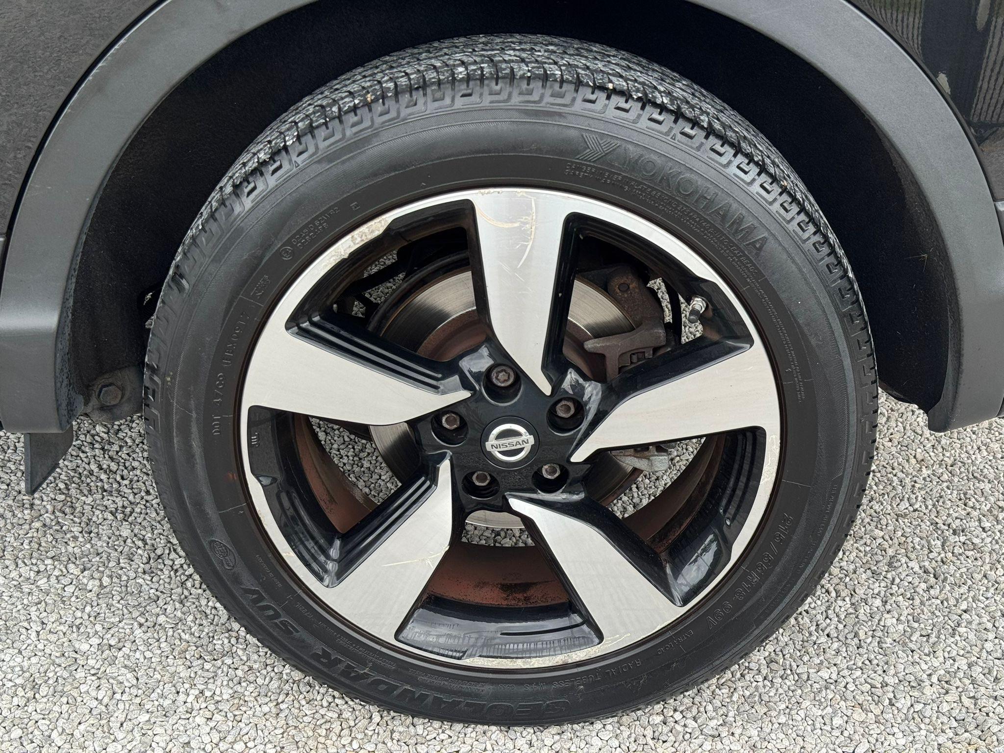 2015 Nissan Qashqai image 33