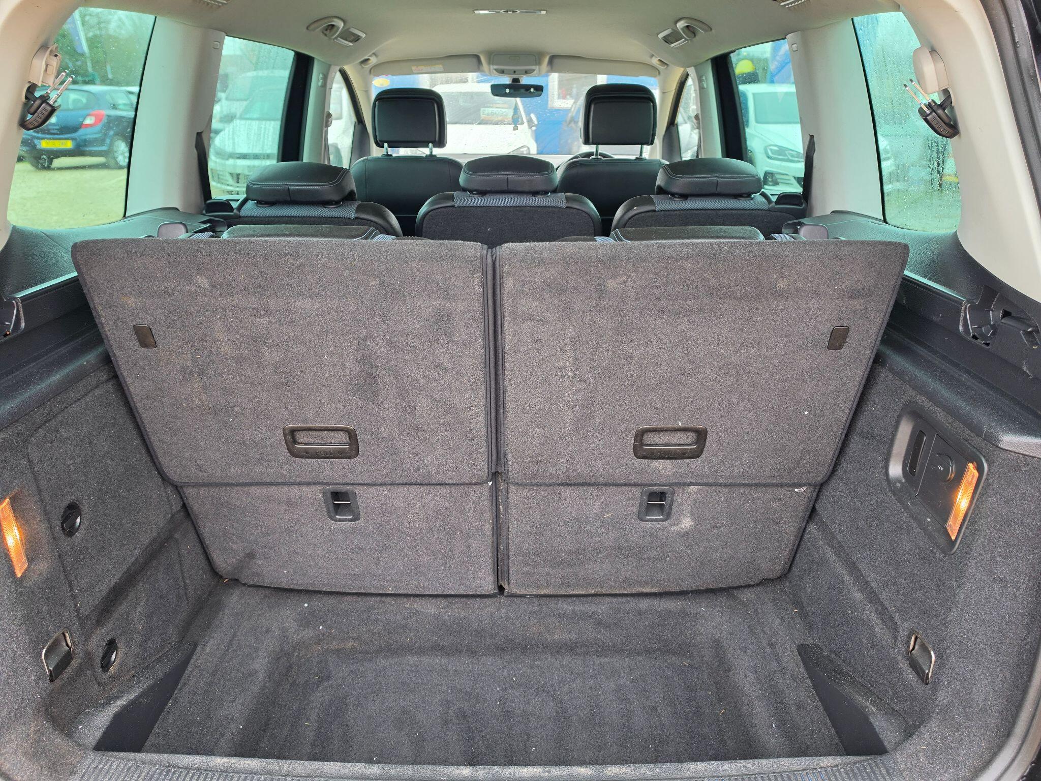 Seat Alhambra view 26