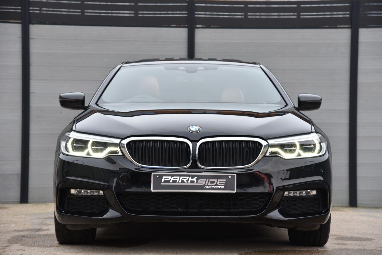 BMW 5 Series view 4